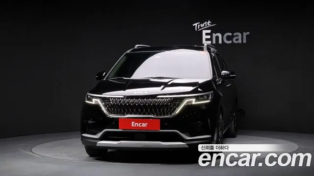 Kia Carnival 2022 thumb 3