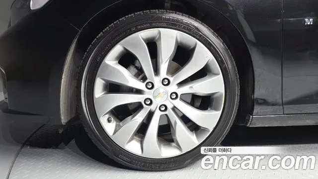ChevroletGMDaewoo Malibu 2016 thumb 5