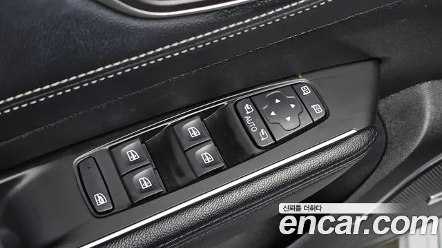 Renault-KoreaSamsung Megane 2016 thumb 12