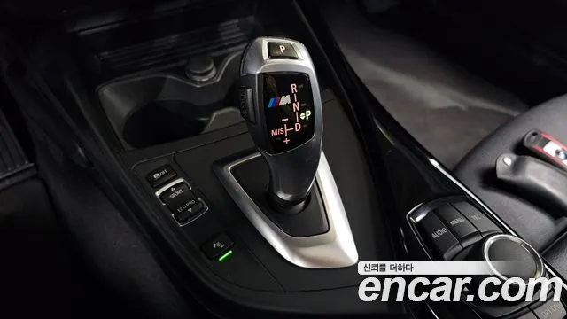 BMW 1-Series 2016 thumb 9