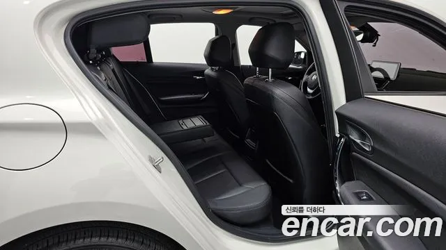 BMW 1-Series 2016 thumb 12
