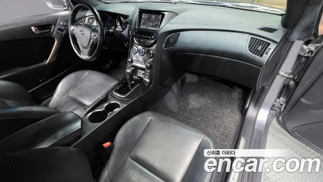 Hyundai Genesis 2015 thumb 6