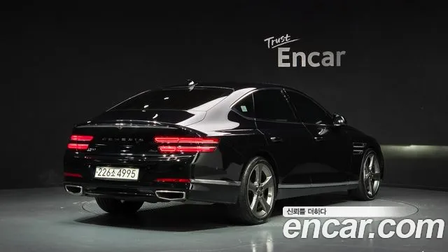 Genesis G80 2020 thumb 2