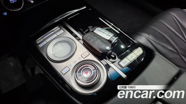 Genesis G80 2020 thumb 9