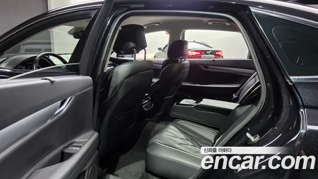 Genesis G80 2020 thumb 11
