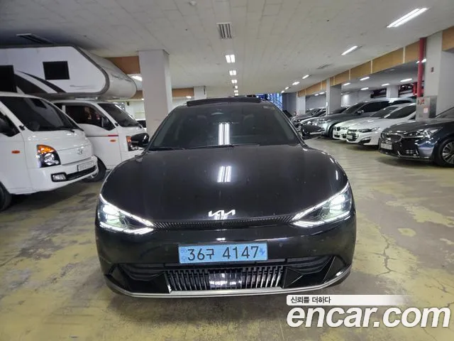 Kia EV6 2022 thumb 2