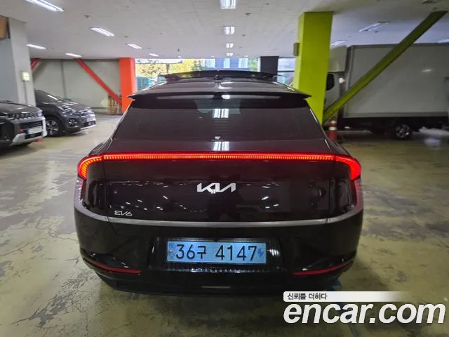 Kia EV6 2022 thumb 4