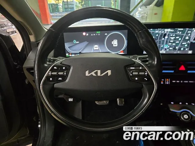 Kia EV6 2022 thumb 8