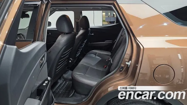 KG_Mobility_Ssangyong TIBOLI 2018 thumb 11