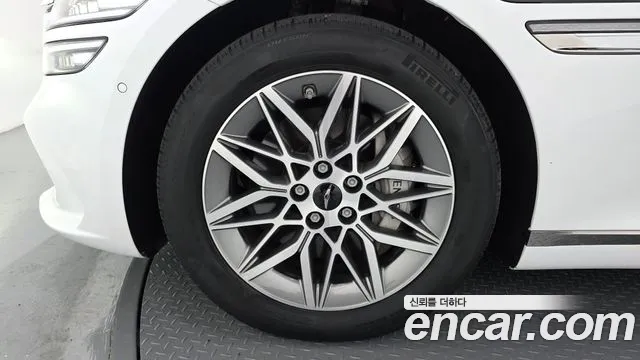 Genesis G80 2024 thumb 5