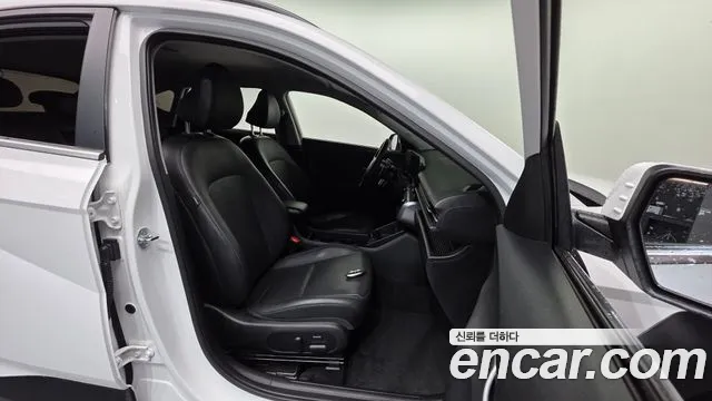 Hyundai Kona 2023 thumb 10