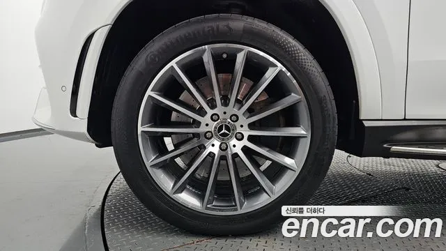 Mercedes-Benz GLE 2023 thumb 5