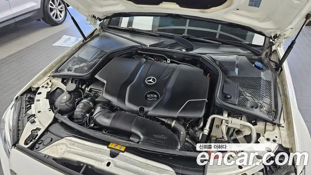 Mercedes-Benz C-Класс 2015 thumb 6