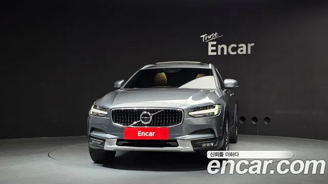 Volvo V90 2017 thumb 3