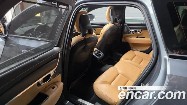 Volvo V90 2017 thumb 11