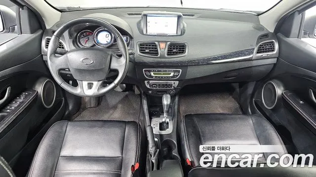 Renault-KoreaSamsung Fluence 2015 thumb 7