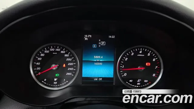 Mercedes-Benz C-Класс 2019 thumb 8