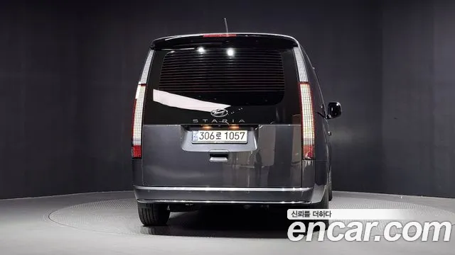 Hyundai Staria 2022 thumb 4