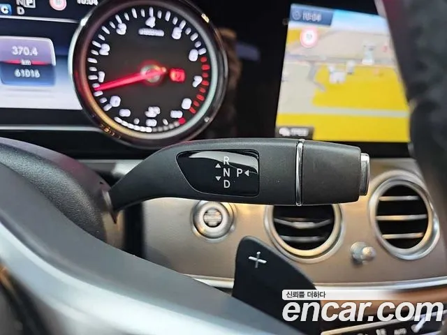 Mercedes-Benz E-Класс 2019 thumb 8