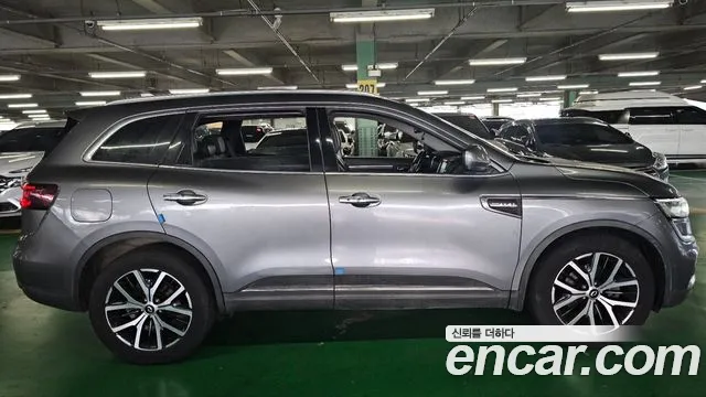 Renault-KoreaSamsung Koleos 2019 thumb 4