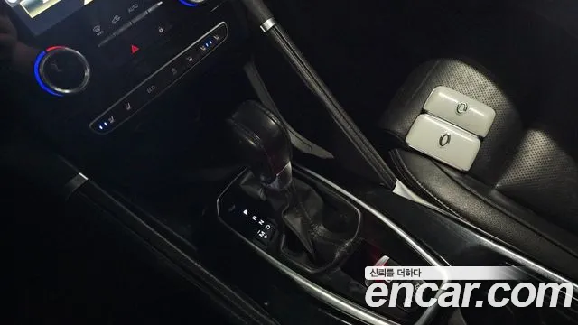 Renault-KoreaSamsung Koleos 2019 thumb 9