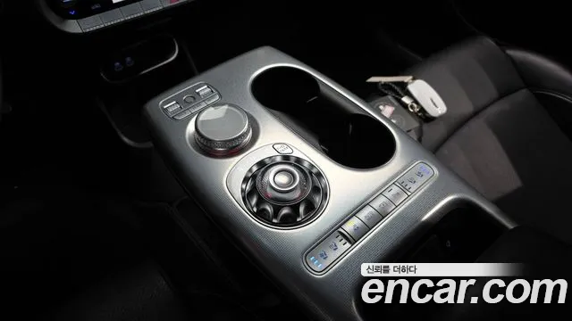 Genesis GV60 2022 thumb 8