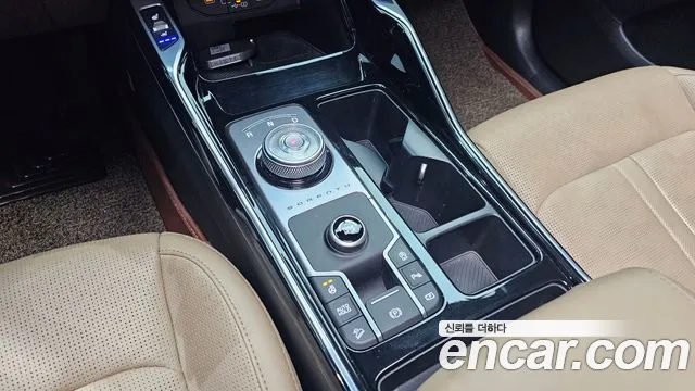 Kia Sorento 2024 thumb 9