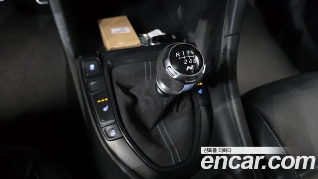 Hyundai Veloster 2020 thumb 8