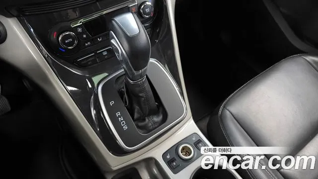 Ford Escape 2012 thumb 9