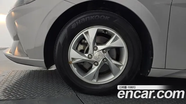 Hyundai Avante 2021 thumb 4