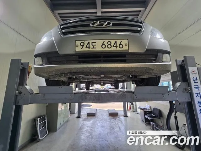 Hyundai Starex 2016 thumb 5