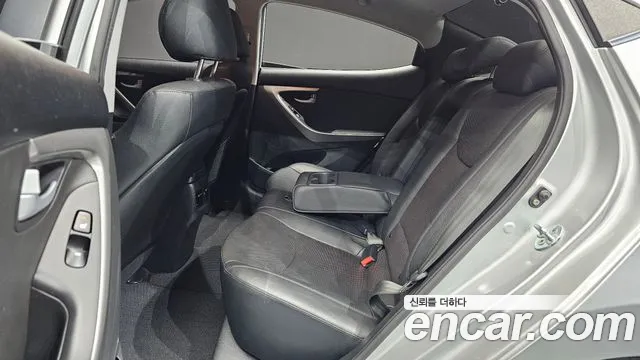 Hyundai Avante 2015 thumb 11