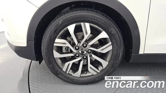 KG_Mobility_Ssangyong TIBOLI 2018 thumb 5