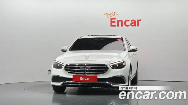 Mercedes-Benz E-Класс 2023 thumb 3