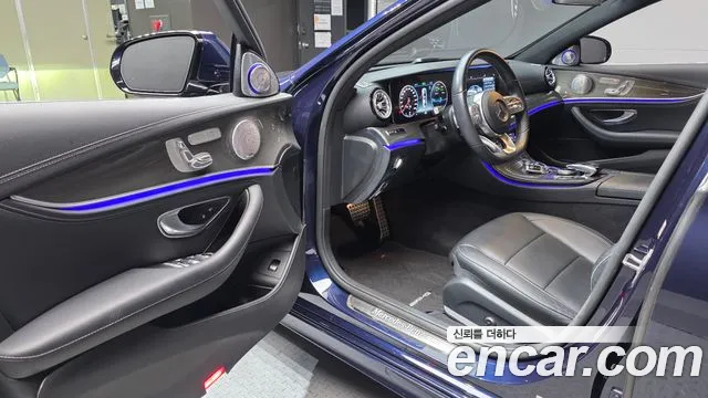 Mercedes-Benz E-Класс 2019 thumb 10