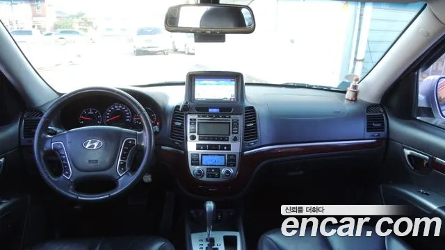 Hyundai Santa Fe 2011 thumb 7