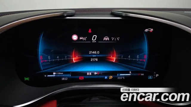 Mercedes-Benz AMG GT 2025 thumb 8