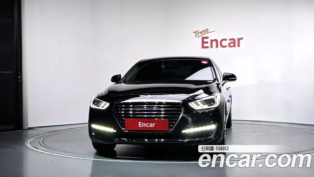 Genesis G90 2016 thumb 3