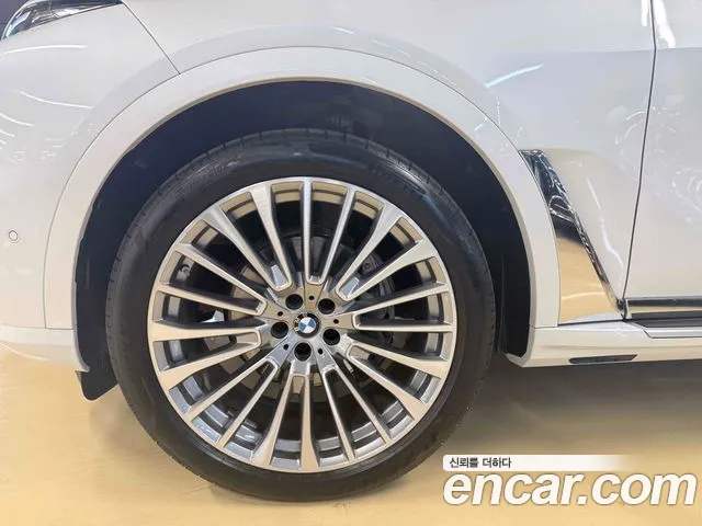 BMW X7 2025 thumb 5