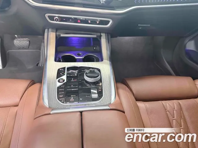 BMW X7 2025 thumb 9