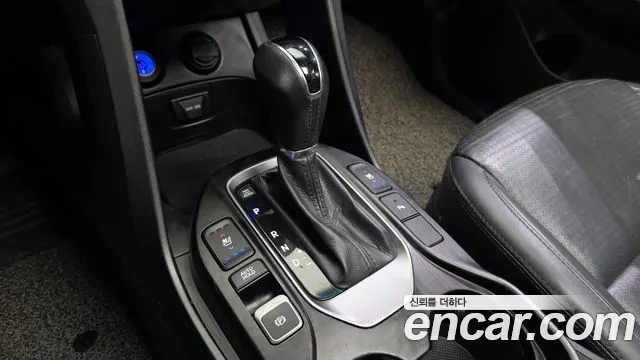 Hyundai Santa Fe 2014 thumb 9