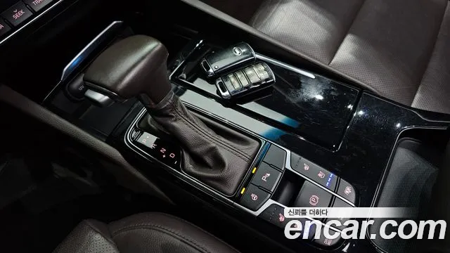 Kia K7 2016 thumb 9