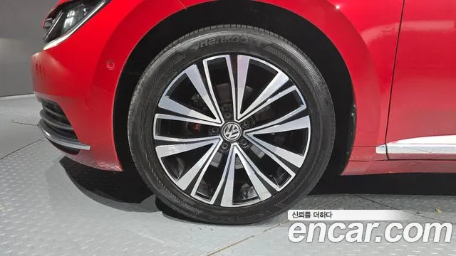 Volkswagen Arteon 2019 thumb 4