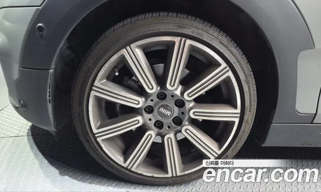 MINI Clubman 2022 thumb 5