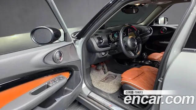 MINI Clubman 2022 thumb 10