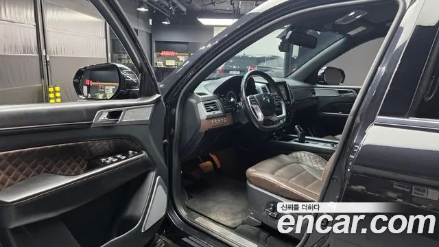 KG_Mobility_Ssangyong Rexton 2022 thumb 10