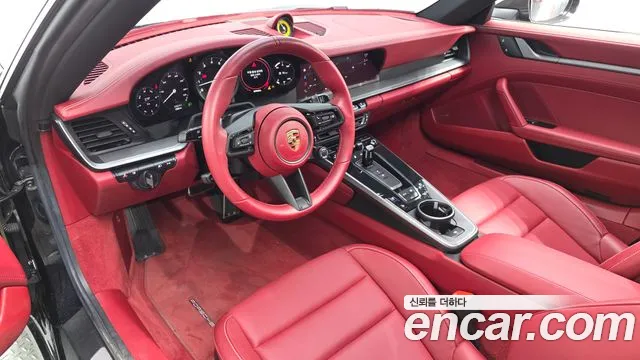 Porsche 911 2023 thumb 7
