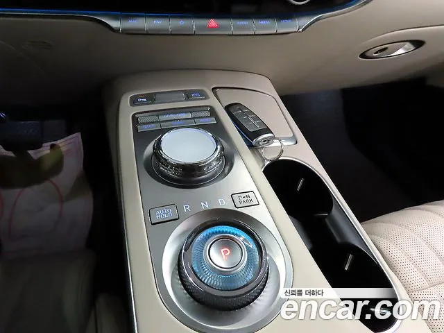 Genesis GV70 2022 thumb 9