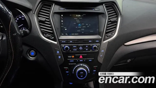 Hyundai Santa Fe 2017 thumb 12