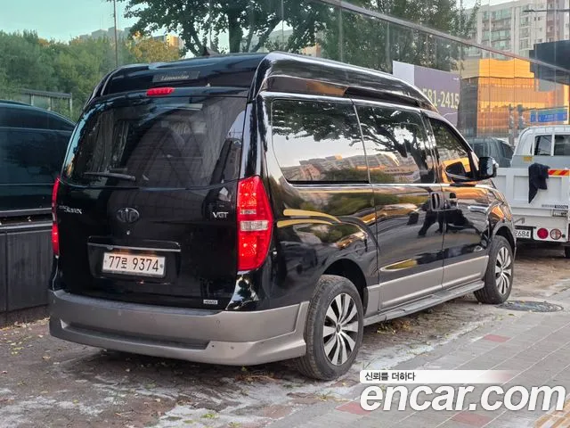 Hyundai Starex 2015 thumb 2